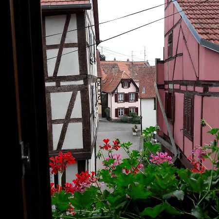Comme Une Tour Dans Le Centre Historique Bouxwiller  Zewnętrze zdjęcie